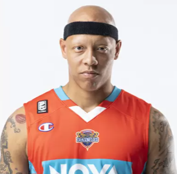 https://img.da-china.com/img/basketball/player/bd0aa37a21d7ee93afdd96a955dec63c.png